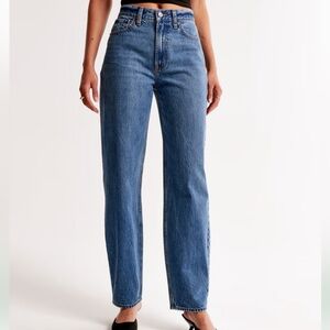 Loose high rise straight leg